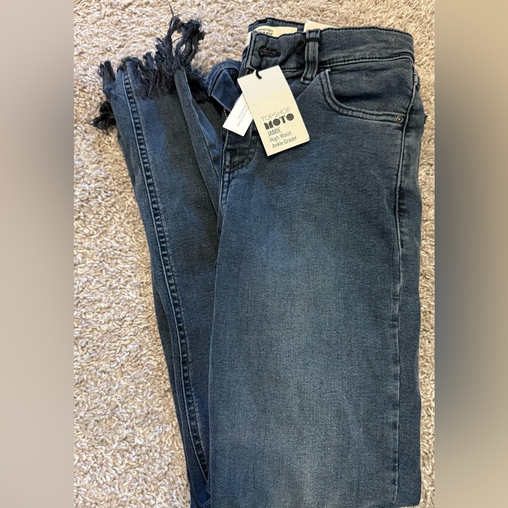 26x30 Topshop Blue Skinny Jamie Jeans Ankle Grazer